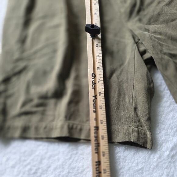 Tommy Bahama Relax Zip Pleated Front 100% Silk Shorts Men’s 36 Green - Picture 7 of 7